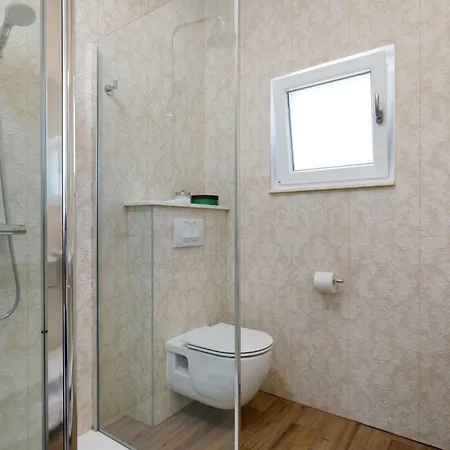 Anadea Mit Whirlpool By Interhome