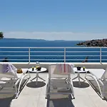 Vikendica Anadea Mit Whirlpool By Interhome Trogir