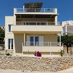 Vikendica Anadea Mit Whirlpool By Interhome *
